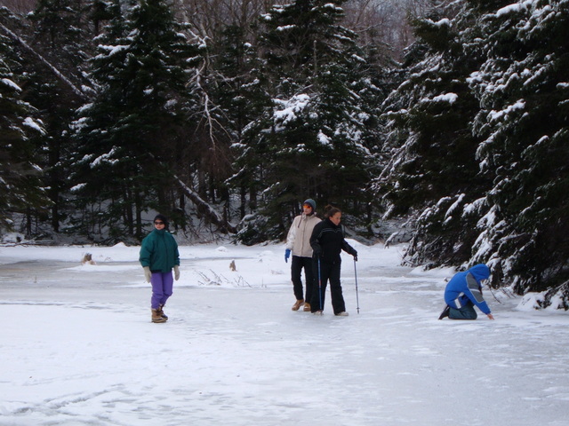 Debbie, Mom, Janice, and Judith on the thin ice